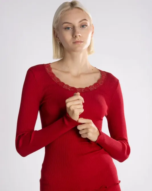 Oscalito, Hemdje, Wol/zijde, Rood