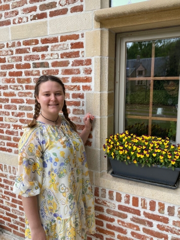 kleedje gebloemd kort