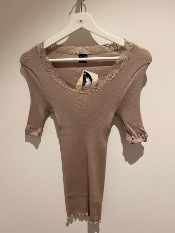 Oscalito, Hemdje, Wol/zijde, Taupe