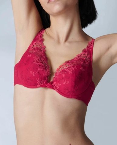 Simone Pérèle, Bh, wish, rood