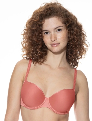 Mey, Spacerbh joan, pale macron