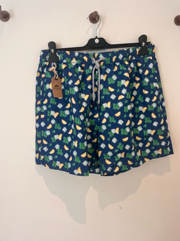 Mc Alson, Herenzwemshort, ijsblokjes