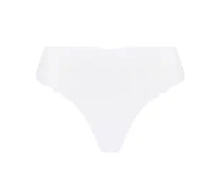 Lise Charmel, string, source beaute