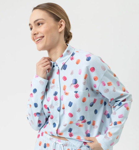 Mey, damespyjama, flying macarons, blue