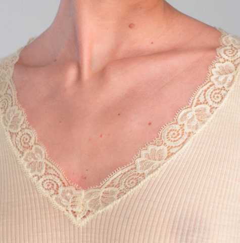 Oscalito, Hemdje LM, wol/zijde, ivoor