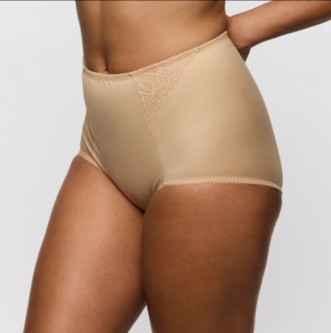 Prima Donna, Salerno, Corrigerende slip